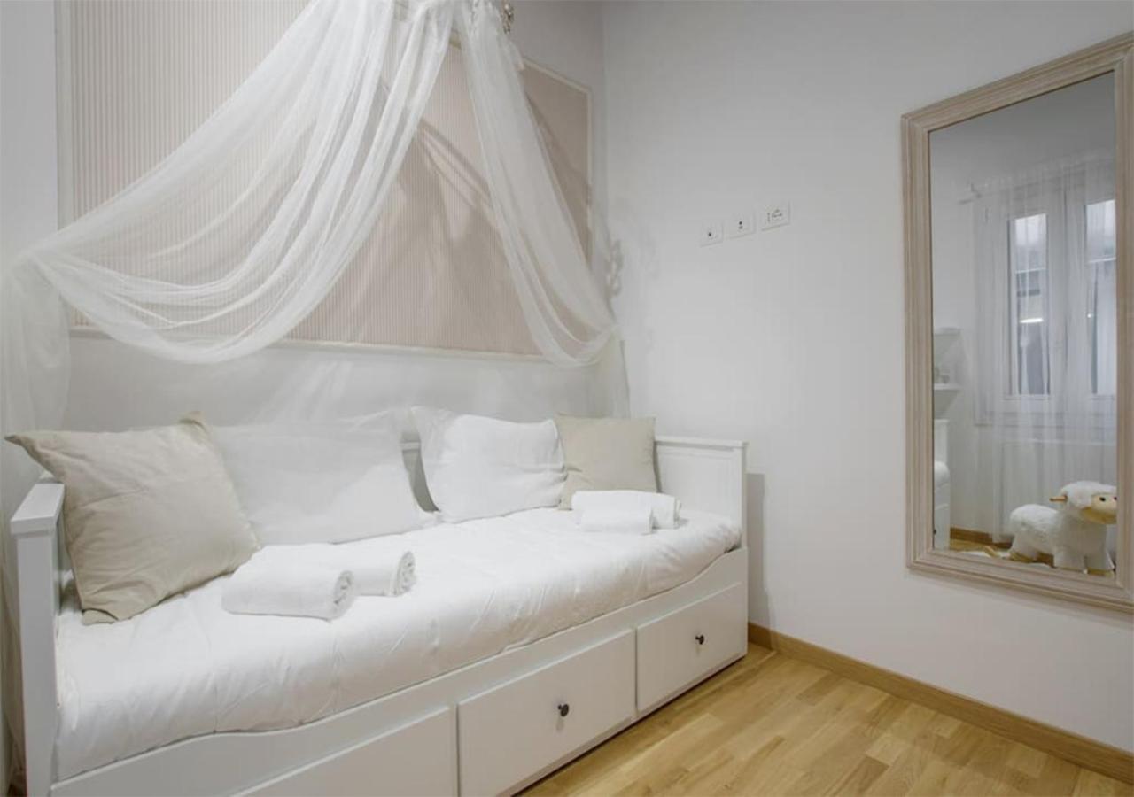 Navona Love Apartment โรม ภายนอก รูปภาพ